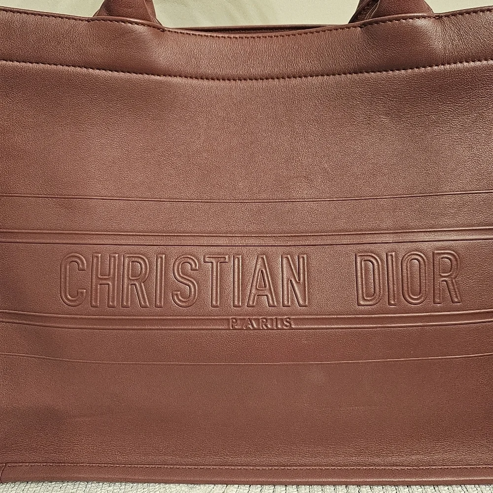 🌸 Christian Dior Medium Leather Book Tote – Dark Mauve | Entrupy COA 🌸